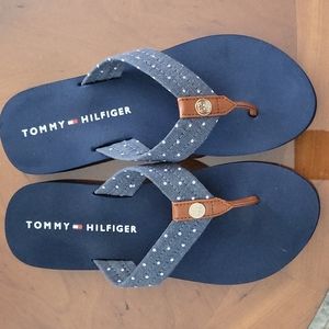 Tommy hill finger sandals size 8 medium